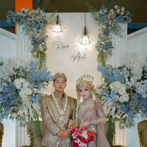 Momen Bahagia Miftah & Riris